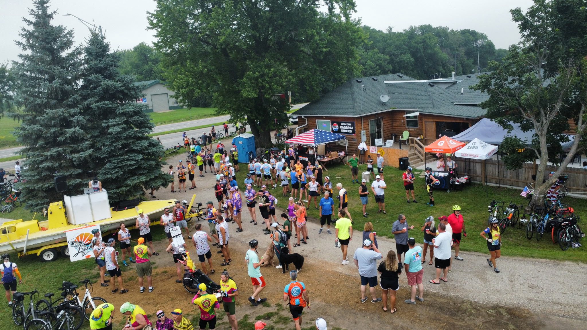 RAGBRAI stop at Okoboji Lodge