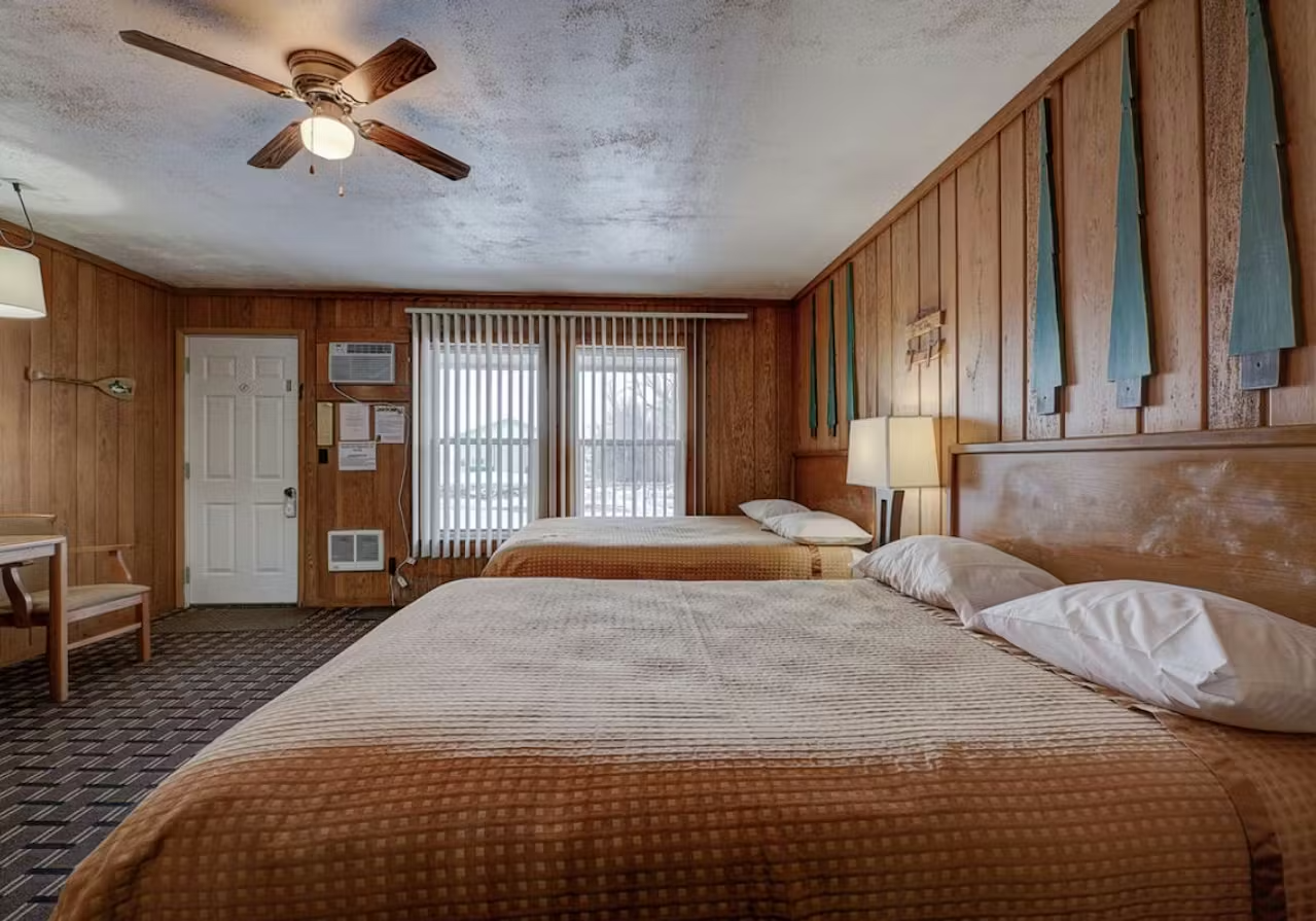 Two Full Beds room at Okoboji Lodge — best for families